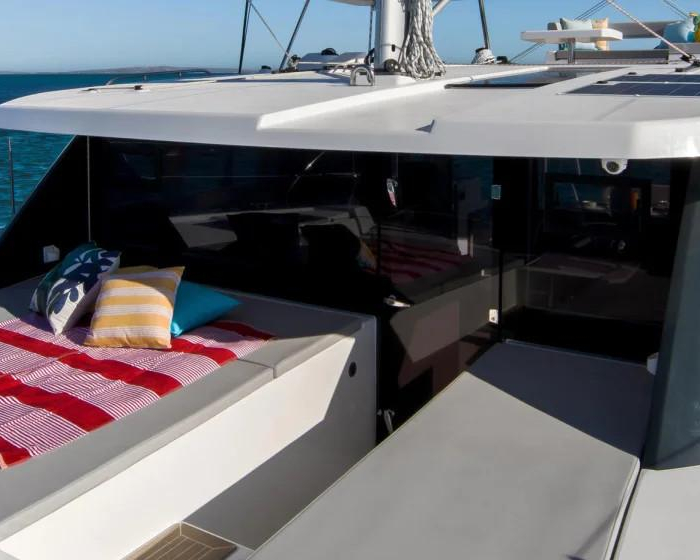  | Moorings 4200/3/3 photo 7