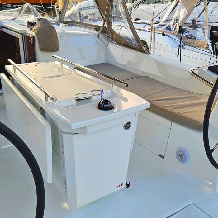 Gia | Oceanis 40.1 photo 2