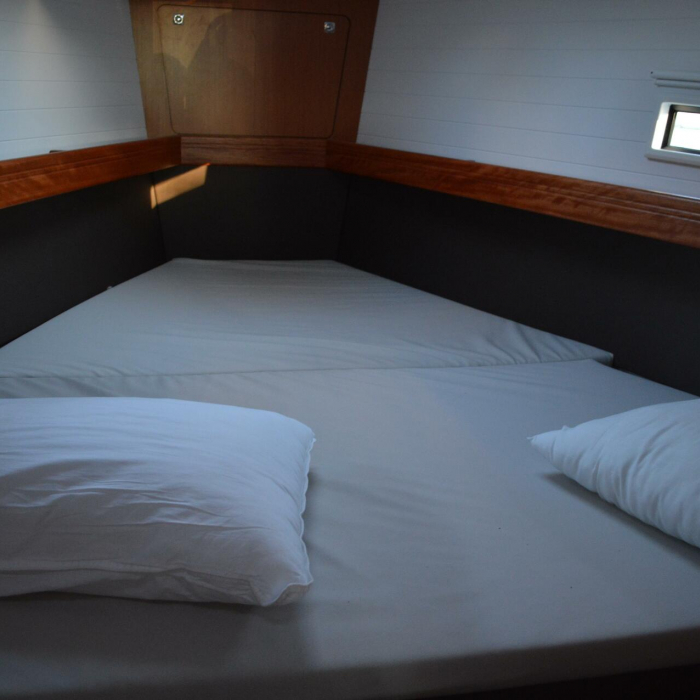 Dionysis | Bavaria Cruiser 41 photo 9