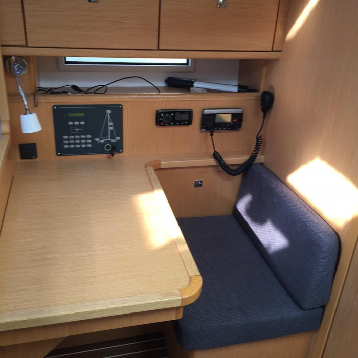 Alioth | Bavaria Cr 41 photo 12