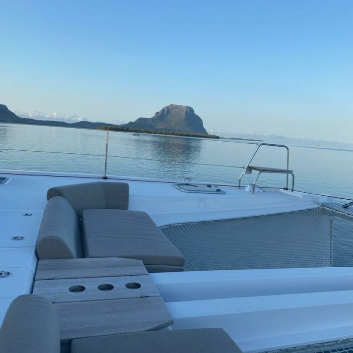 Sea Spirit II | Nautitech 46 Fly photo 9