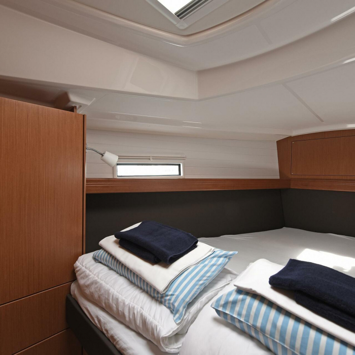 Nancy | Bavaria Cruiser 37 photo 11