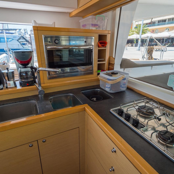 Astro | Lagoon 400 S2 photo 44