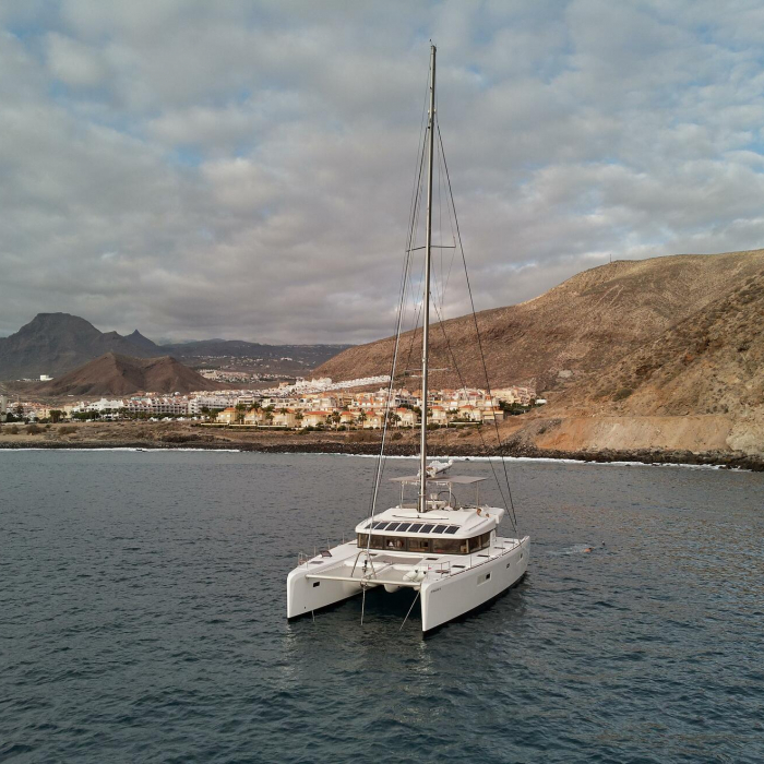 Neptuno | Lagoon 52F photo 48