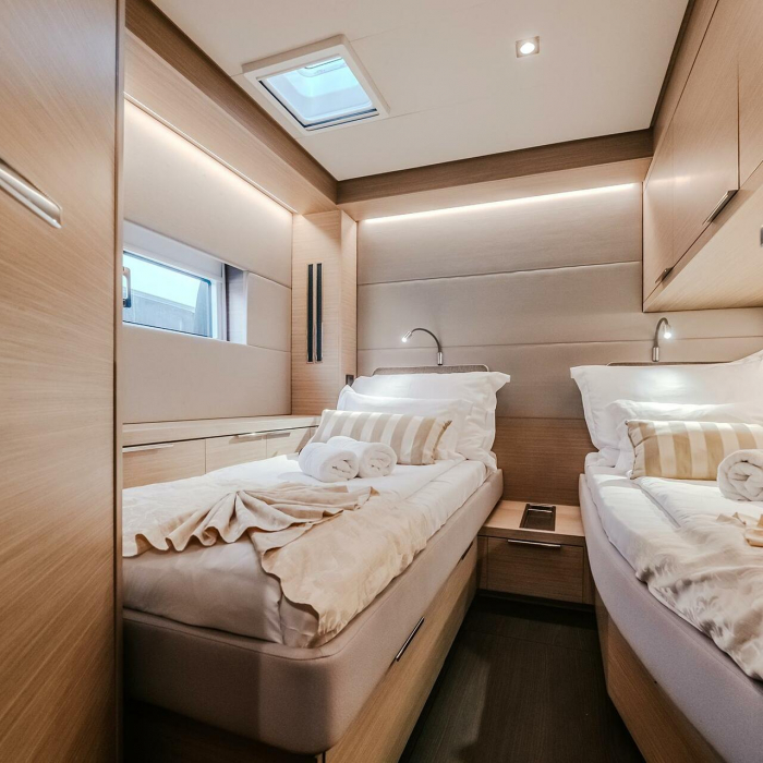 TRI-WING | Lagoon 55 photo 28