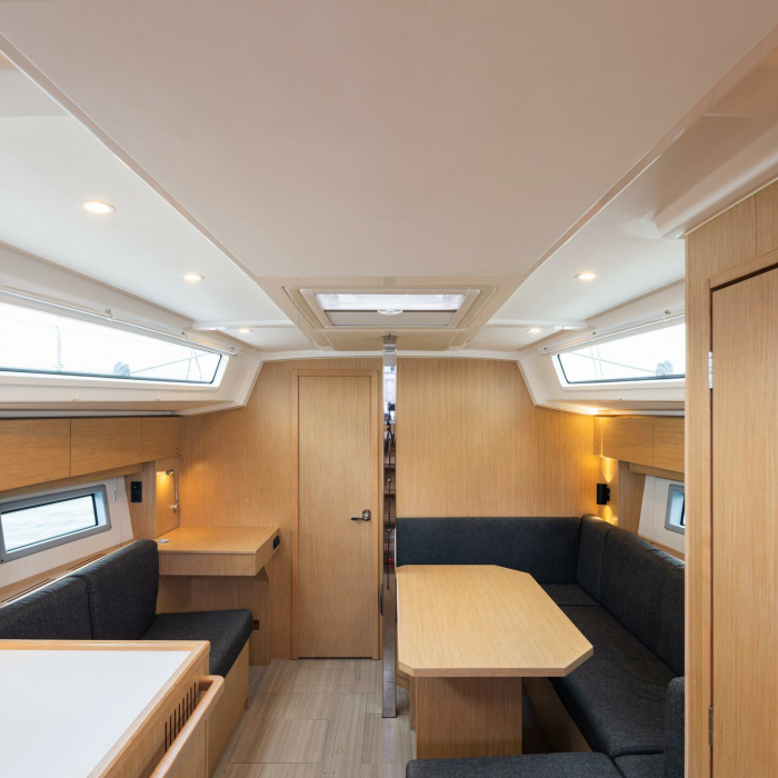 Trata | Bavaria C38 photo 7