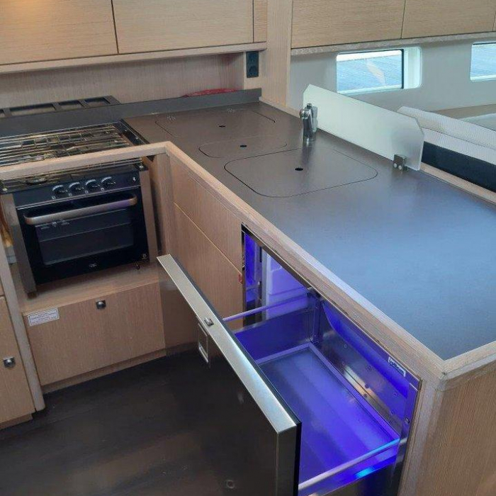 Southern Star | Bavaria C45 photo 10