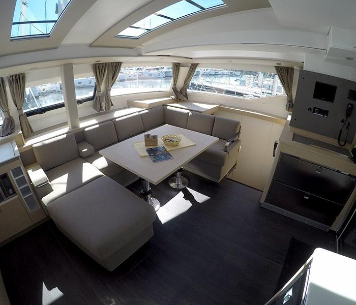 Alize | Fountaine Pajot Elba 45 photo 12