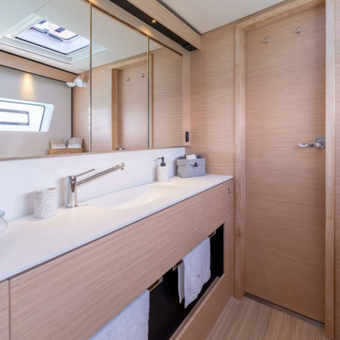 Stella | Nautitech 44 Open photo 30