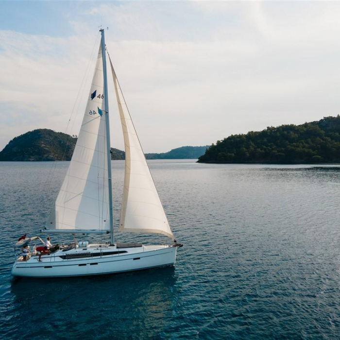 Barcelona | Bavaria Cruiser 46 photo 12