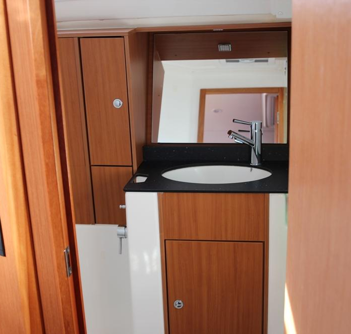 La Gioia | Bavaria Cruiser 40 photo 6