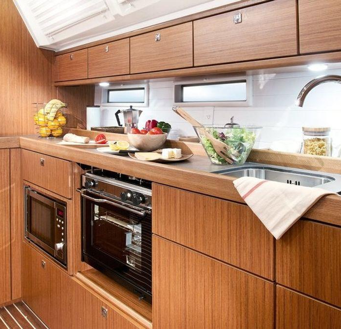 Lavanta | Bavaria Cruiser 46 photo 4