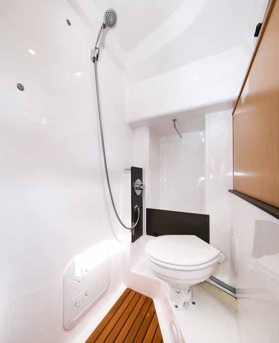 Chiara | Bavaria Cruiser 34 photo 9