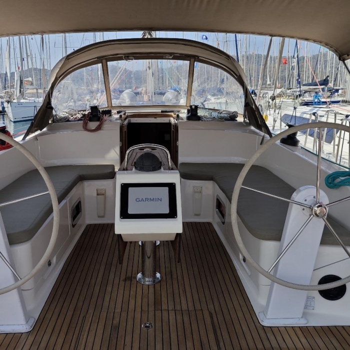 Simba | Bavaria 46 C photo 8