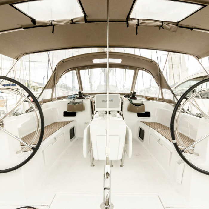 Victory Sea | Sun Odyssey 519 photo 6