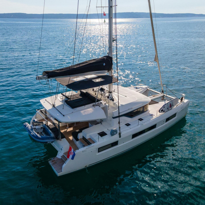 Katka | Lagoon 50 photo 29