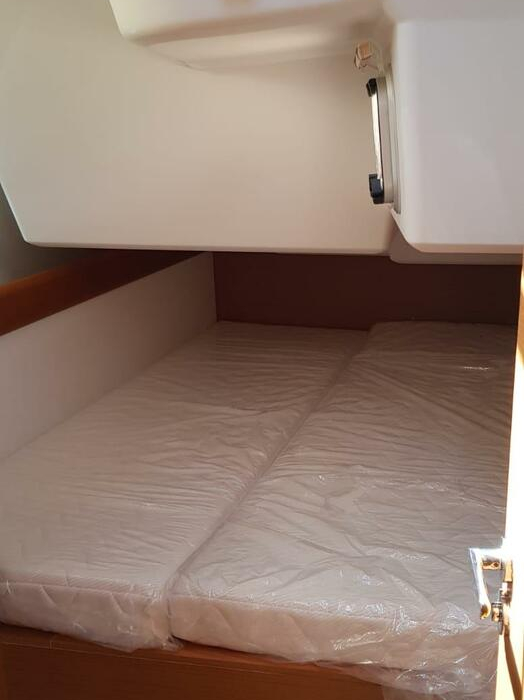 Pata | Sun Odyssey 519 photo 44