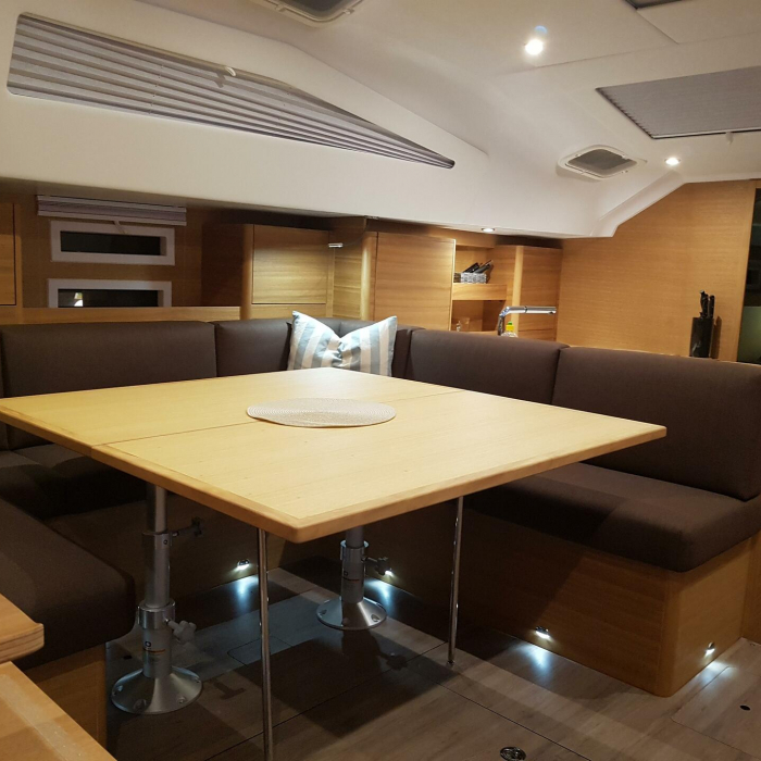 December | Elan Impression 50.1 photo 36