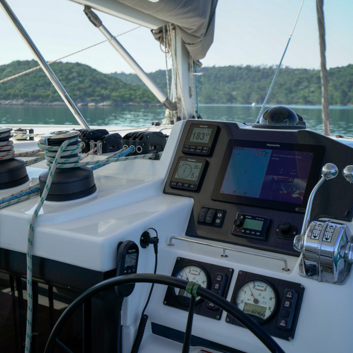 Manaphy | Leopard 45 photo 15