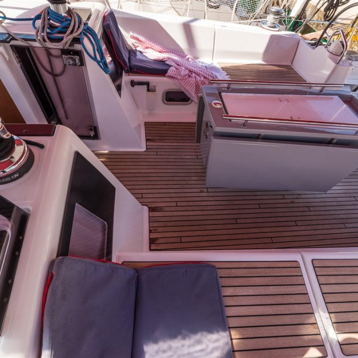 ULTRA DUBROVNIK | Oceanis 48 photo 6