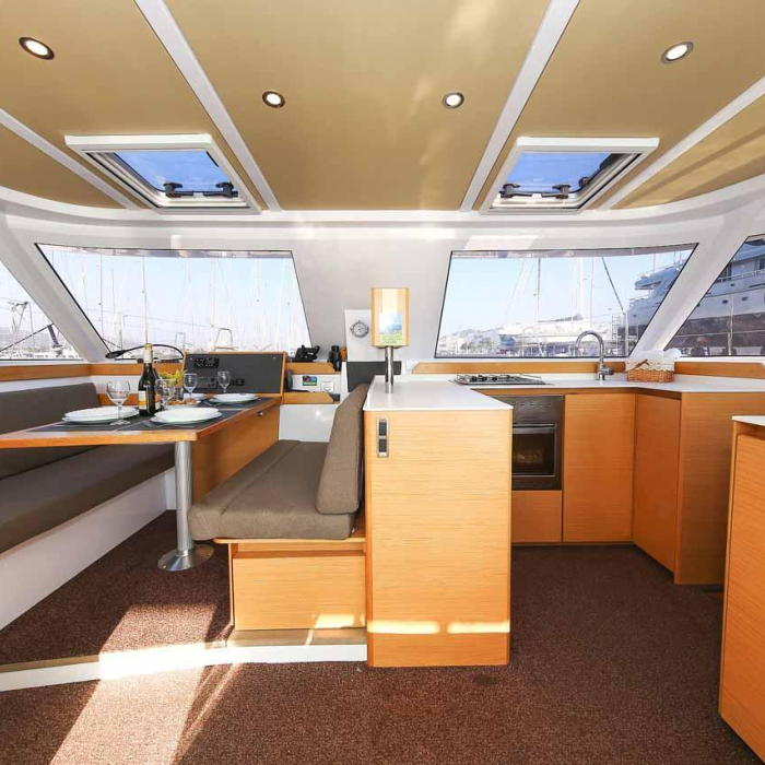 Rosa | Nautitech 40 Open photo 12