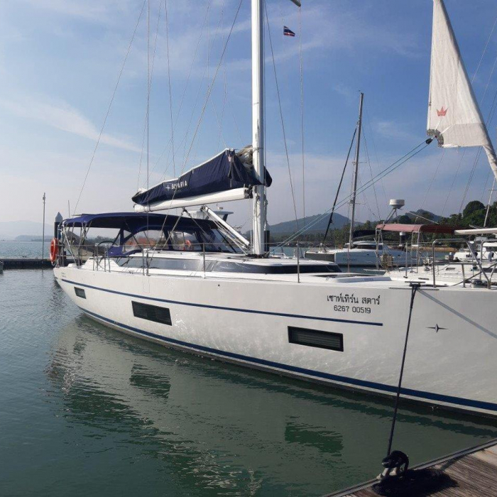 Southern Star | Bavaria C45 photo 2