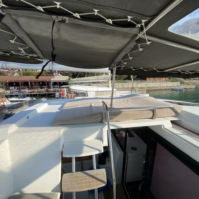 Osaya | Astrea 42 photo 21