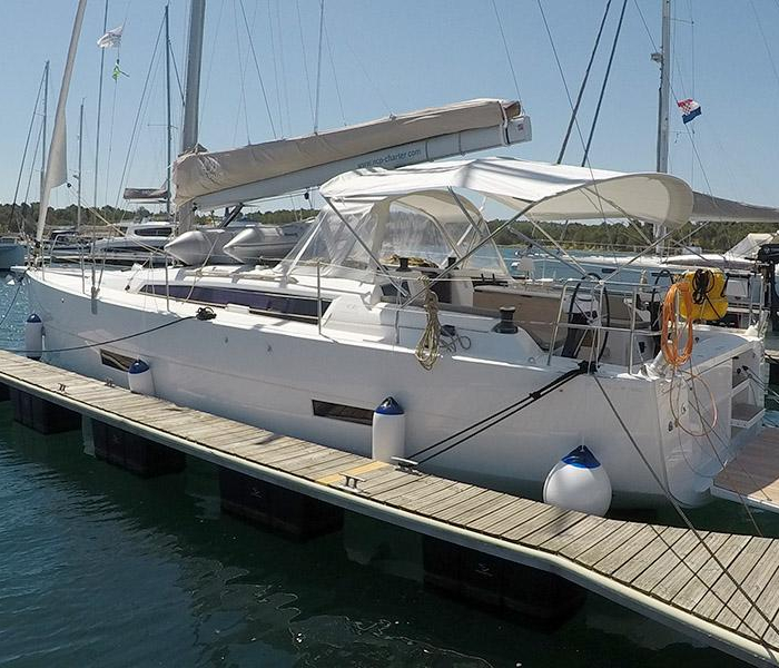 SWEETEST TAB00 | Dufour 430 GL photo 13