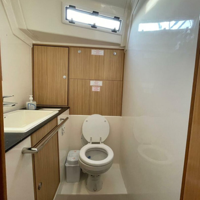 Wave Dancer | Bavaria Cruiser 45 photo 8