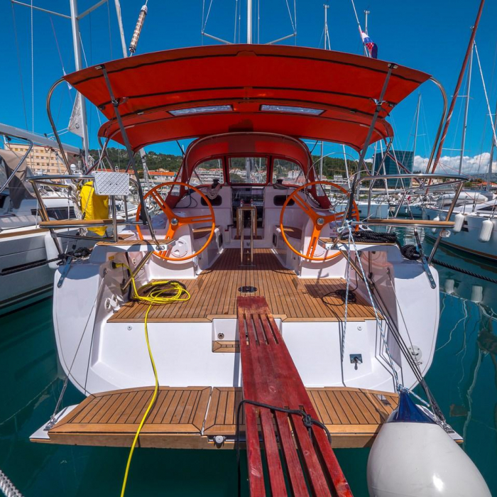 Happy | Elan Impression 40 photo 12