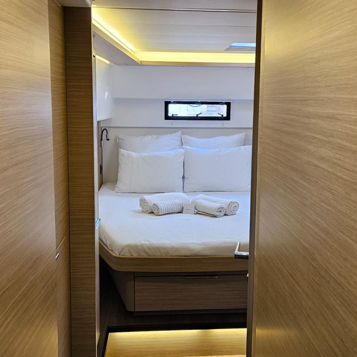 A-Sphere | Lagoon 46 photo 12