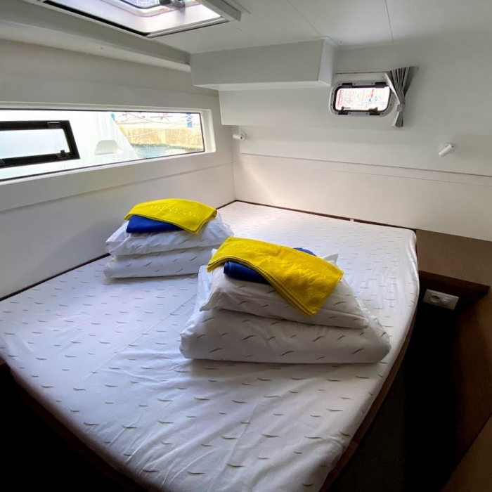 Heroina | Lagoon 40 photo 9