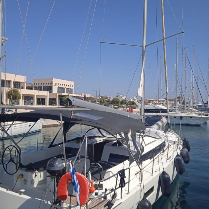 Anna smile | Sun Odyssey 490 photo 7