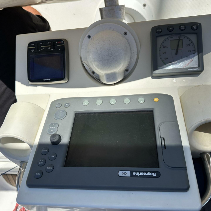 Blu | Oceanis 34 photo 24