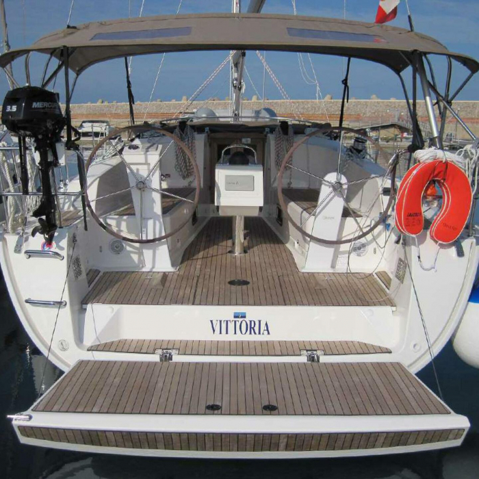 Economy | Bavaria Cruiser 41 photo 1