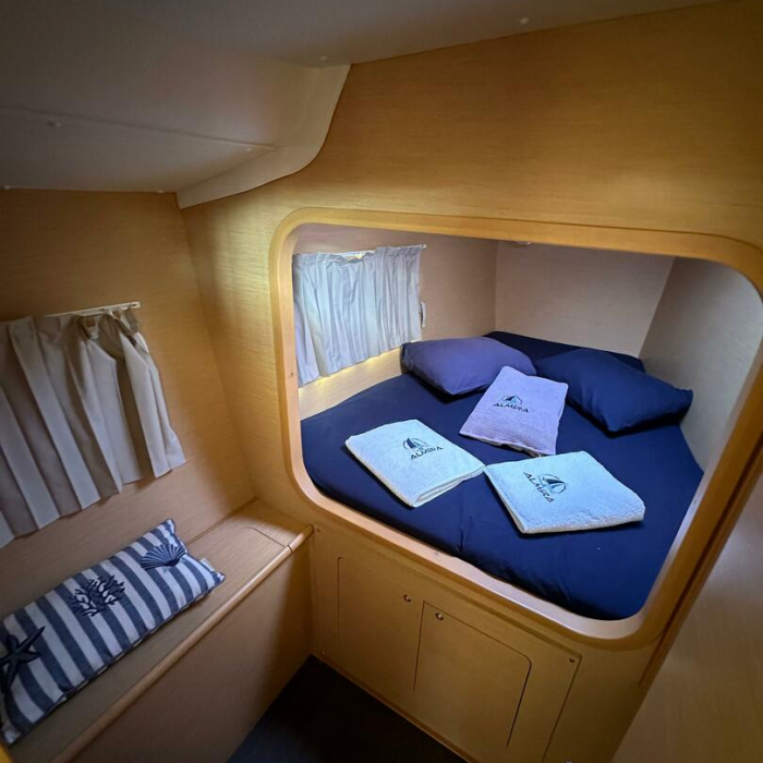 Miko | Lagoon 380 Owner photo 21