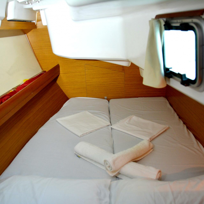 Billis | Sun Odyssey 36i photo 33