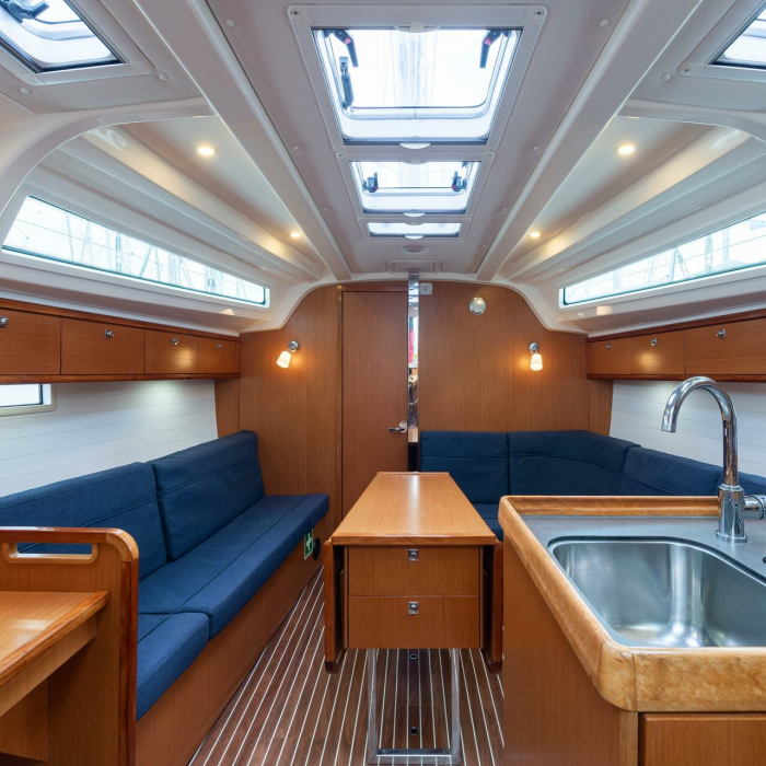 Jack Of London | Bavaria 37 photo 10