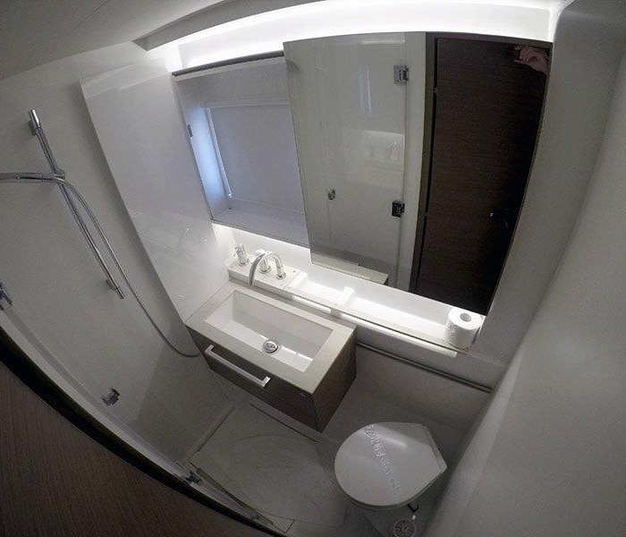 Zuzo I | Lagoon 50 photo 33