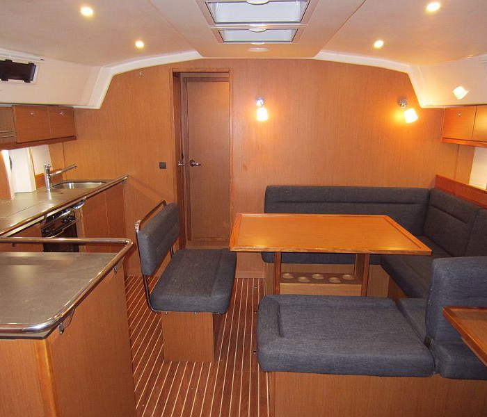 Alena | Bavaria Cruiser 45 photo 6