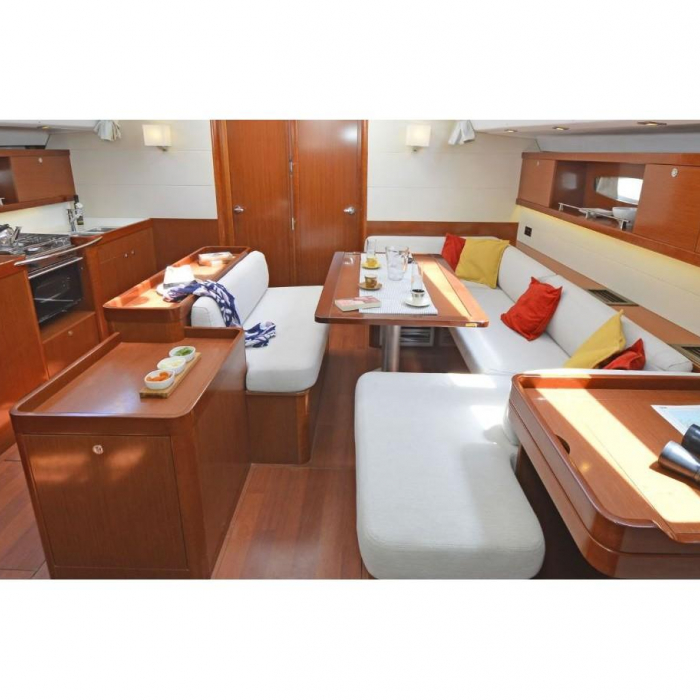 Leandros D | Oceanis 50 Family photo 8