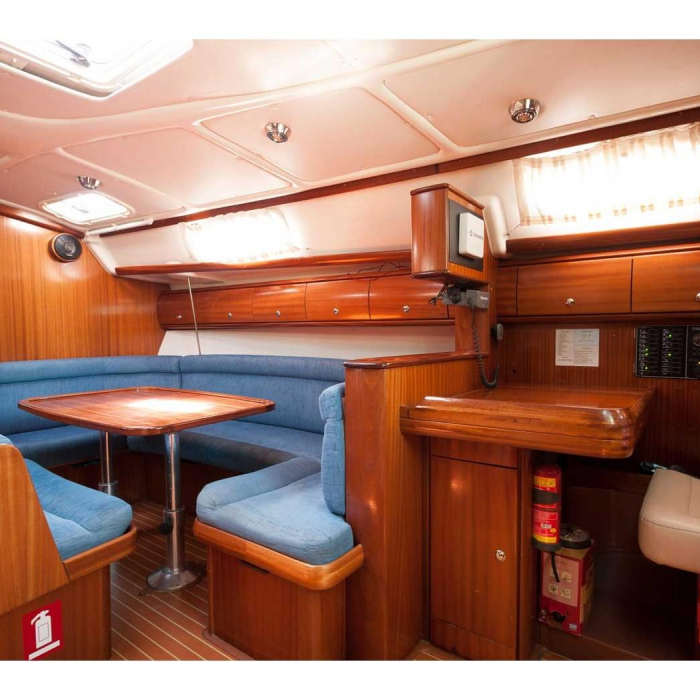 Meander | Bavaria 38 Cruiser photo 3