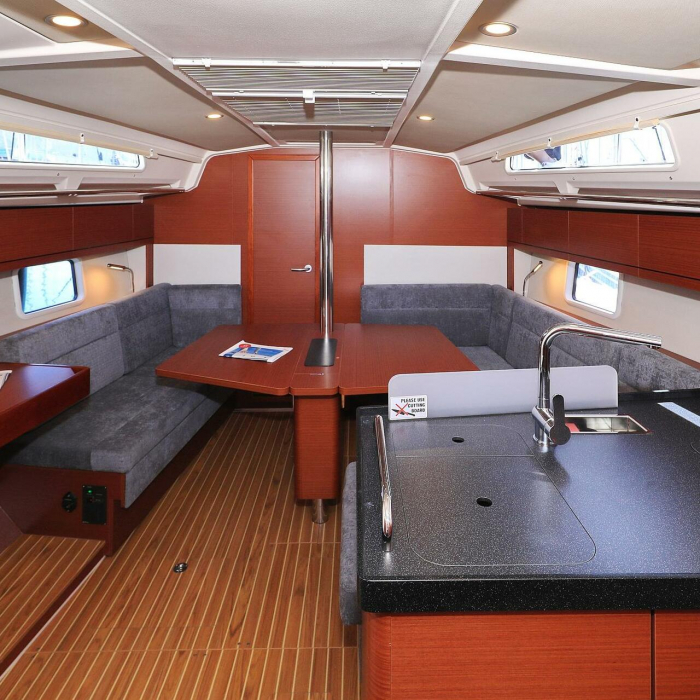 Sweet Summer | Hanse 388 photo 8