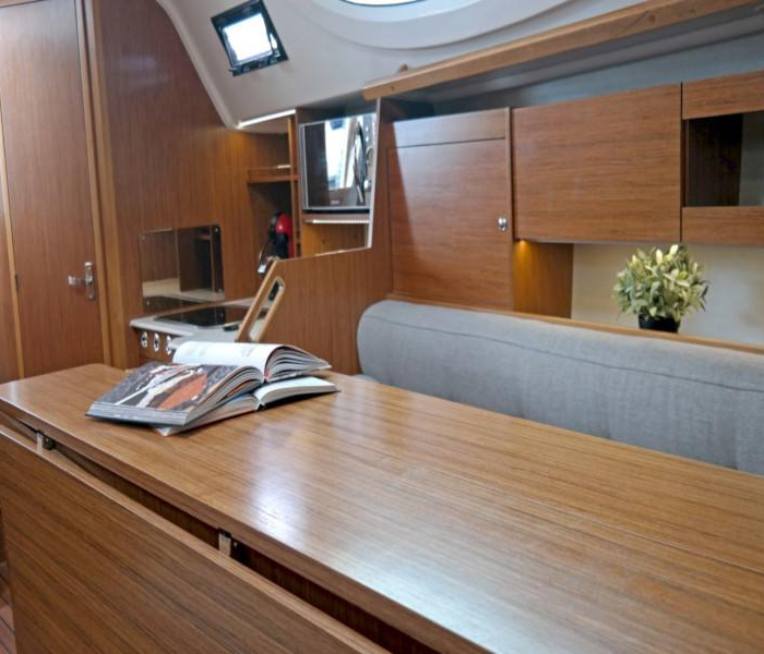 Saranda | Maxus 33.1 RS Prestige photo 10