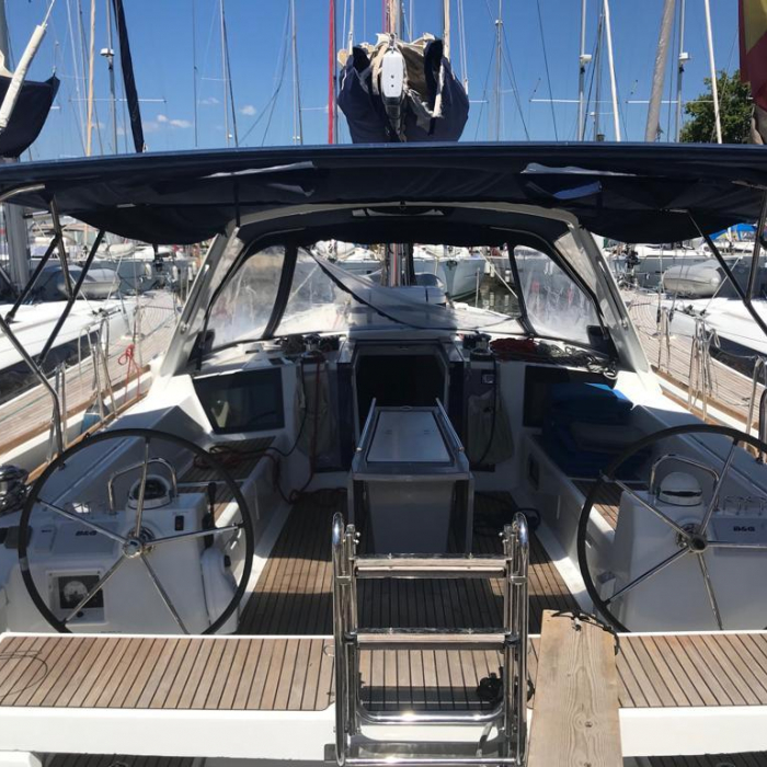 Alboran Gin Tonic (Las Galletas) | Oceanis 45-4 photo 1