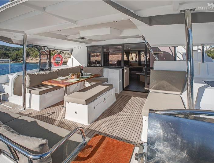 Aurora 381 | Saona 47 photo 3