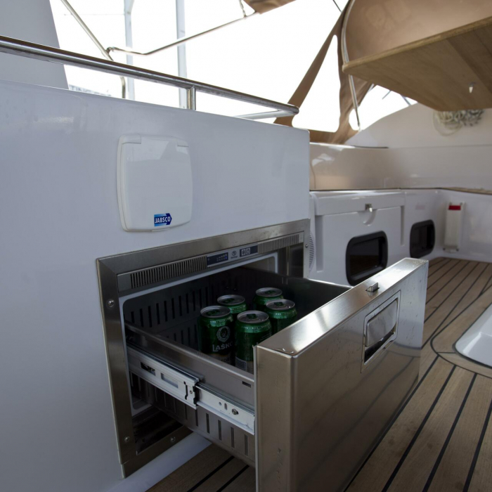 Vuschi | Elan 50 Impression photo 17