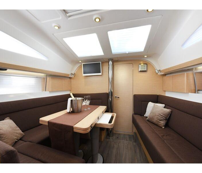 Vili - new sails 2021. | Elan 40 Impression photo 6