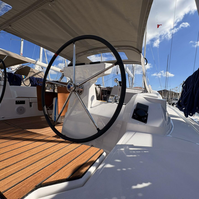 Bestsennyy | Oceanis 40.1 photo 10