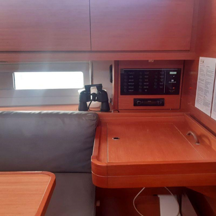 MAYBE TOMORROW | Dufour 390 GL photo 6